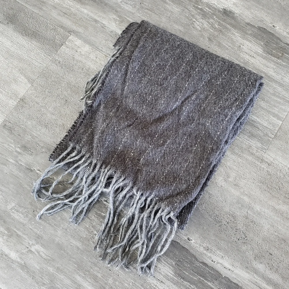Dark Grey Pinstriped R&Y Cashmere Scarf